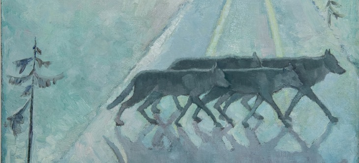  En målning i grå-blåa nyanser som föreställer tre vargar som går bredvid varandra