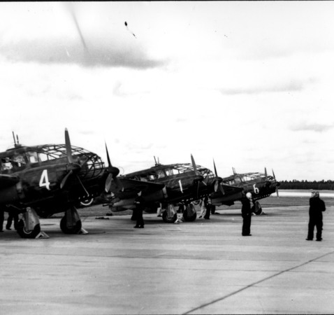 Flygplansmodellen Caproni Ca 313 på F 11.