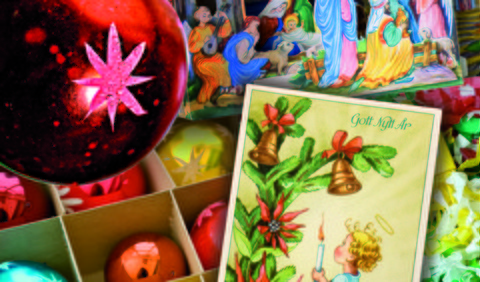 Julgranskulor, Gott nytt år-kort och en julkrubba av papper