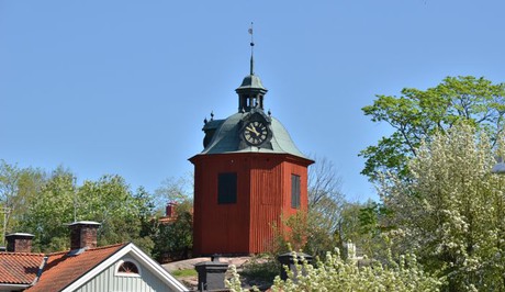 Nyköpings östra klockstapel innan branden.